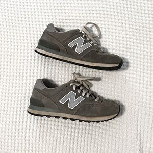New Balance 574 Womens 8.5 Gray
